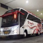 memilih bus pariwisata