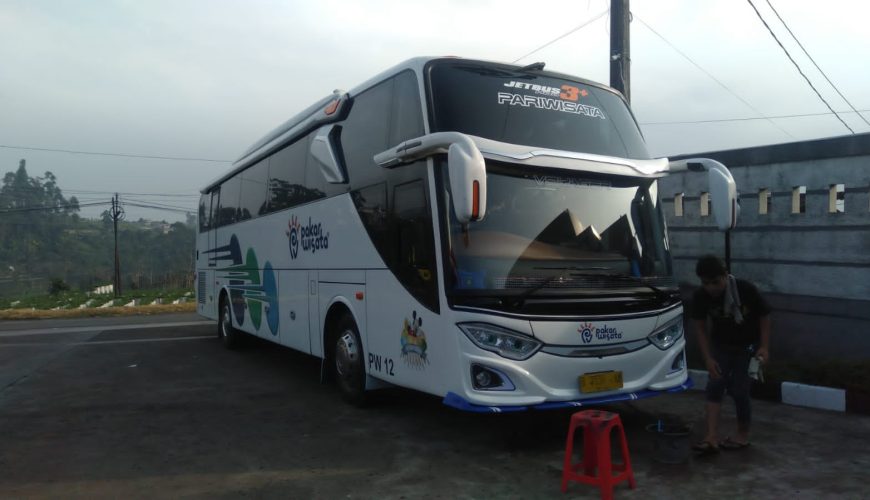 Faktor-Faktor yang Mempengaruhi Harga Bus Pariwisata Solo