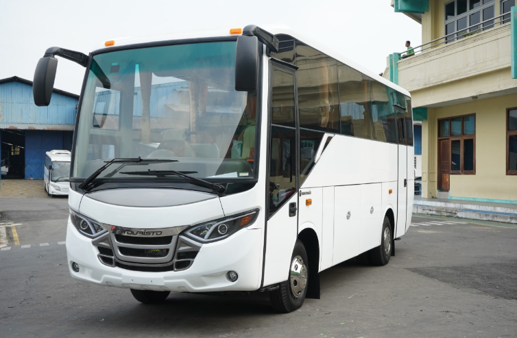 Harga sewa bus pariwisata bus big bus 60 seat atau bus big bus 50 seat dalam kota harga sewa bus mulai dari Rp 1.300.000 Harga sewa bus pariwisata bus big bus 60 seat atau bus big bus 50 seat luar kota harga sewa bus mulai dari Rp 2.000.000 Harga sewa bus pariwisata 30 seat atau bus medium bus 25 seat dalam kota harga sewa bus mulai dari Rp 1.200.000 Harga sewa bus pariwisata bus medium bus 30 seat atau bus medium bus 25 seat luar kota harga sewa bus mulai dari Rp 2.500.000 Harga sewa pariwisata bus mini bus (Elf) dalam kota harga sewa bus mulai dari Rp 1.000.000 Harga sewa pariwisata bus mini bus (Elf) luar kota harga sewa bus mulai dari Rp 1.500.000