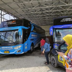 Penerapan Rating Bus Pariwisata adalah langkah penting yang harus segera diambil untuk meningkatkan keselamatan dan kualitas layanan bus